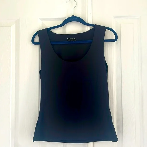 Tahari sleeves top - Picture 1 of 3